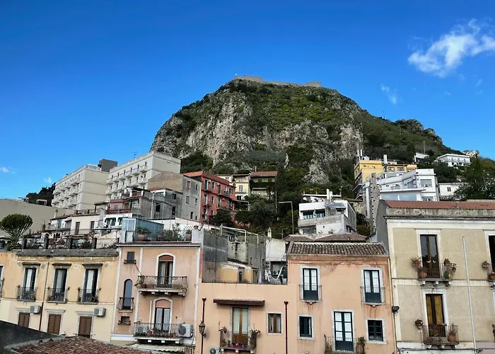 別荘 Casa Cafe タオルミーナ